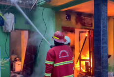 Dua Rumah di Gondangwetan Pasuruan Ludes Terbakar, Diduga Dipicu Pembakaran Dupa