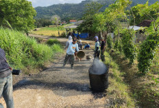 Satgas TMMD 127 di Sumenep Wujudkan Jalan Aspal Desa Terpencil 
