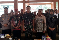 Karya Bakti TNI di Terungwetan Krian Resmi Ditutup