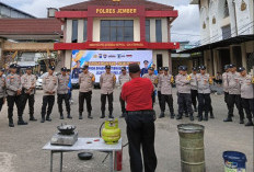 Polres Jember Bekali Ratusan Polisi RW dan Polisi Baik dengan Keahlian Tanggap Darurat