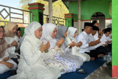 HJB Ke-349 Tahun, Bupati Setyo Wahono dan Wabup Ziarah ke Makam Pangeran Aryo Dalem