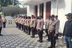 Polsek Sawahan Amankan Sidang PKPU Krusial di PN Surabaya