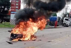 Empat Kendaraan Terlibat Kecelakaan Maut di Duduksampeyan Gresik, 1 Pengendara Motor Tewas