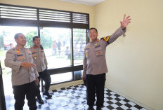 Revitalisasi Rumah Dinas Aspol Wates, Kapolres Kediri Tekankan Perawatan Aset Negara