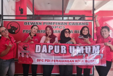 Dapur Umum Gotong Royong PDI Perjuangan Kota Blitar Wujud Nyata Semangat Melayani Rakyat