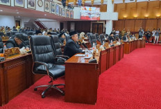 Diwarnai Interupsi di Paripurna, DPRD Surabaya Soroti Lambatnya Respons OPD