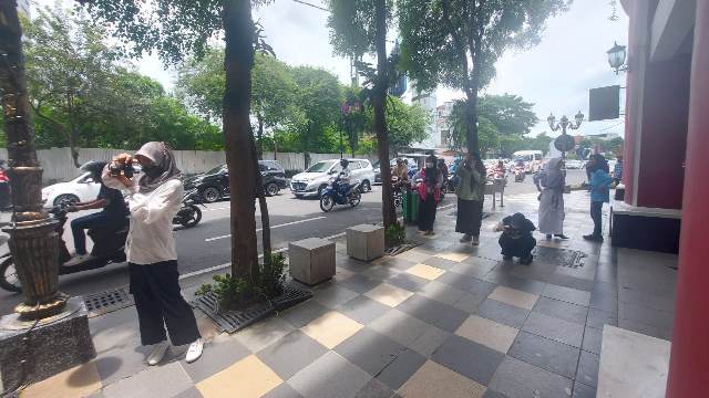 Dispusip Kenalkan Sejarah Kota Surabaya dengan Karya Foto