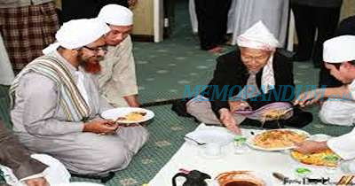 Cara Nabi Muhammad SAW Agar Tidak Terlalu Kenyang Saat Makan