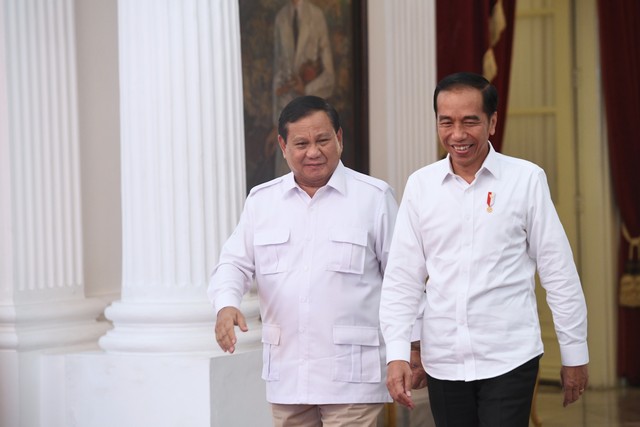 Bertemu dengan 6 Ketua parpol, Pengamat:  Jokowi Beri Sinyal Dukung Prabowo Capres Koalisi Kebangsaan