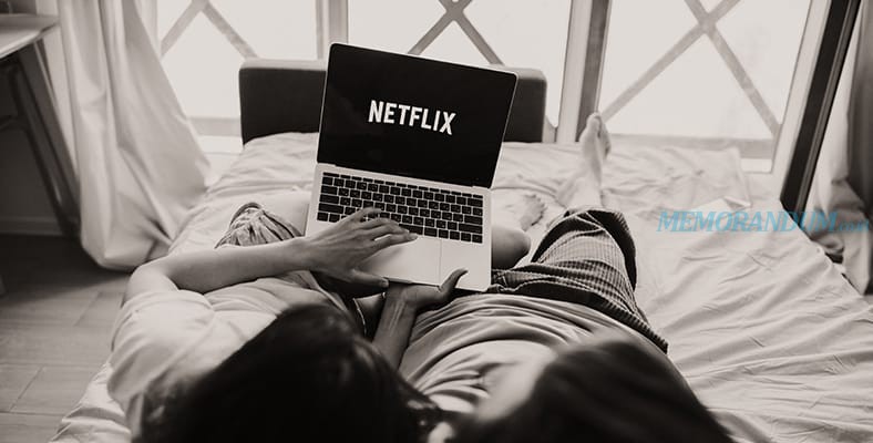 Binge Watching Jadi Cara Efektif Menonton Serial di Netflix Ketika Sibuk