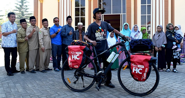 Kampanyekan Islam Indonesia Damai, Alumni An Nur 2 Keliling Afrika