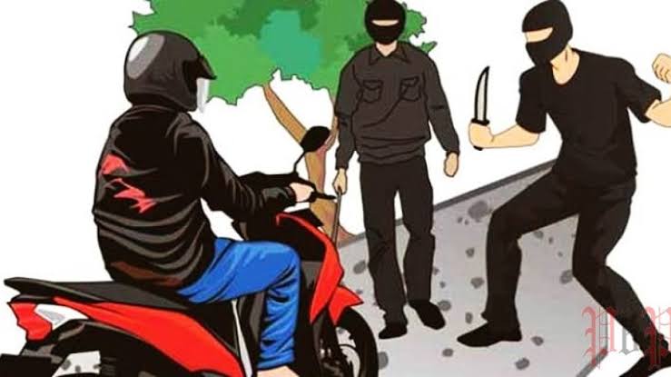 Takut Didekati Tiga OTK, Remaja Surabaya Relakan Motor Dibawa Kabur