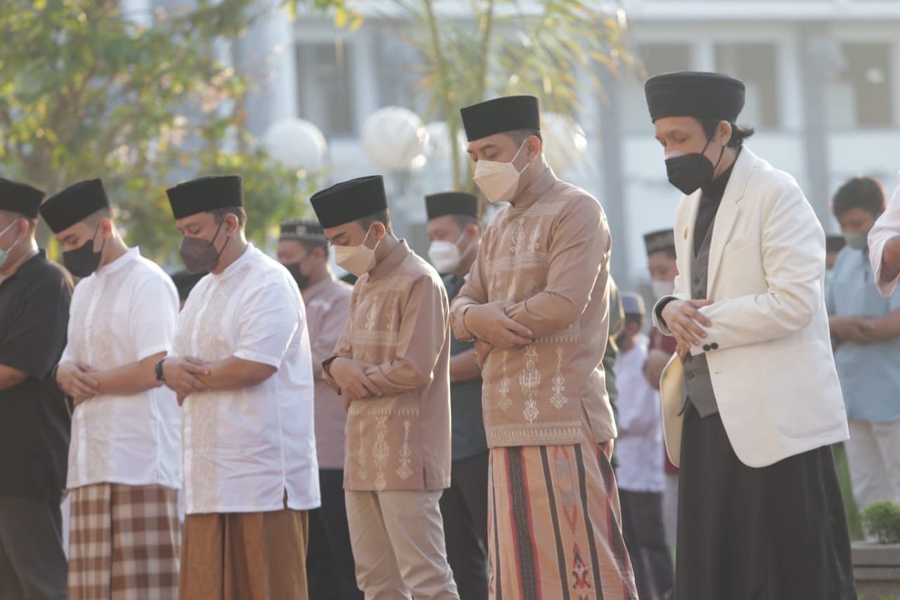 Salat Iduladha Kembali Digelar di Taman Surya Balai Kota Surabaya