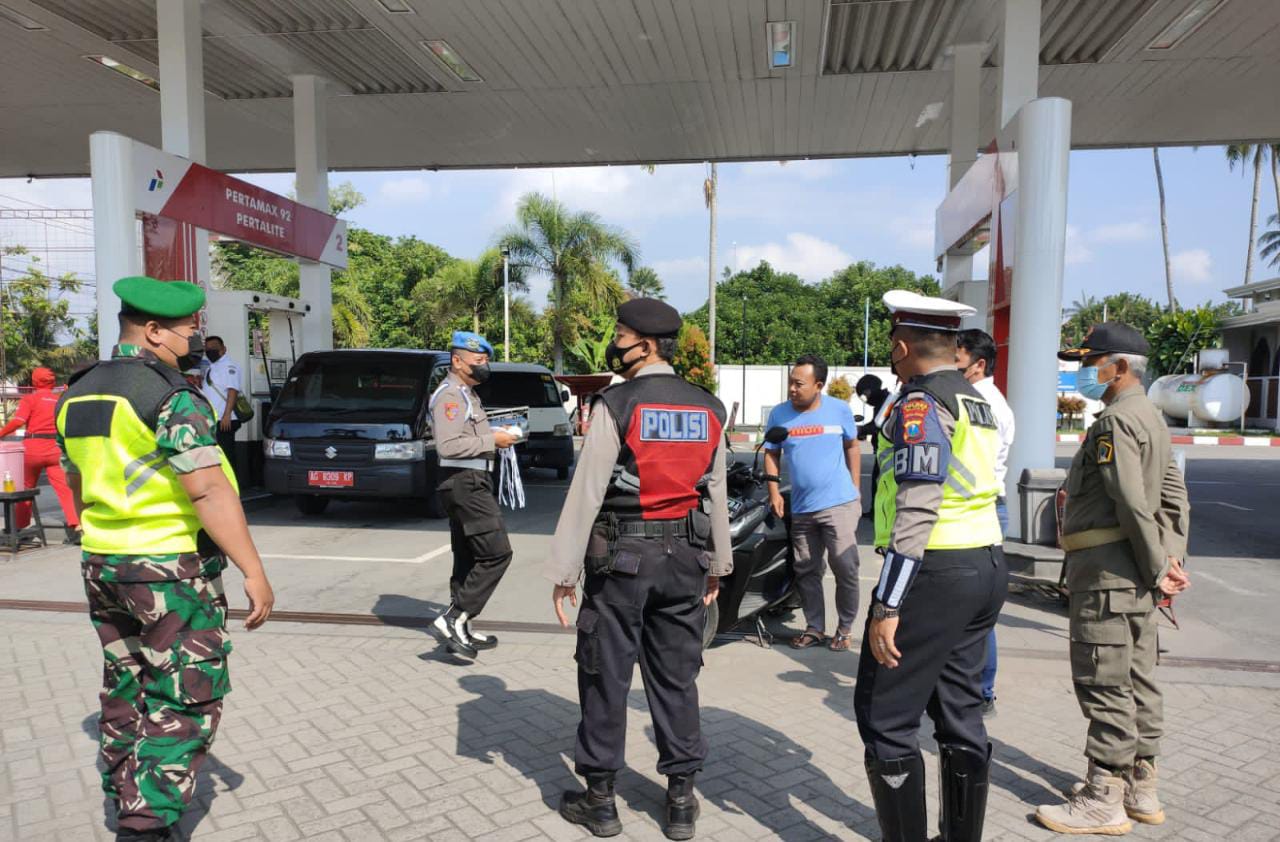 Tim Pamor Keris Polres Blitar Terus Tingkatkan Patroli Prokes