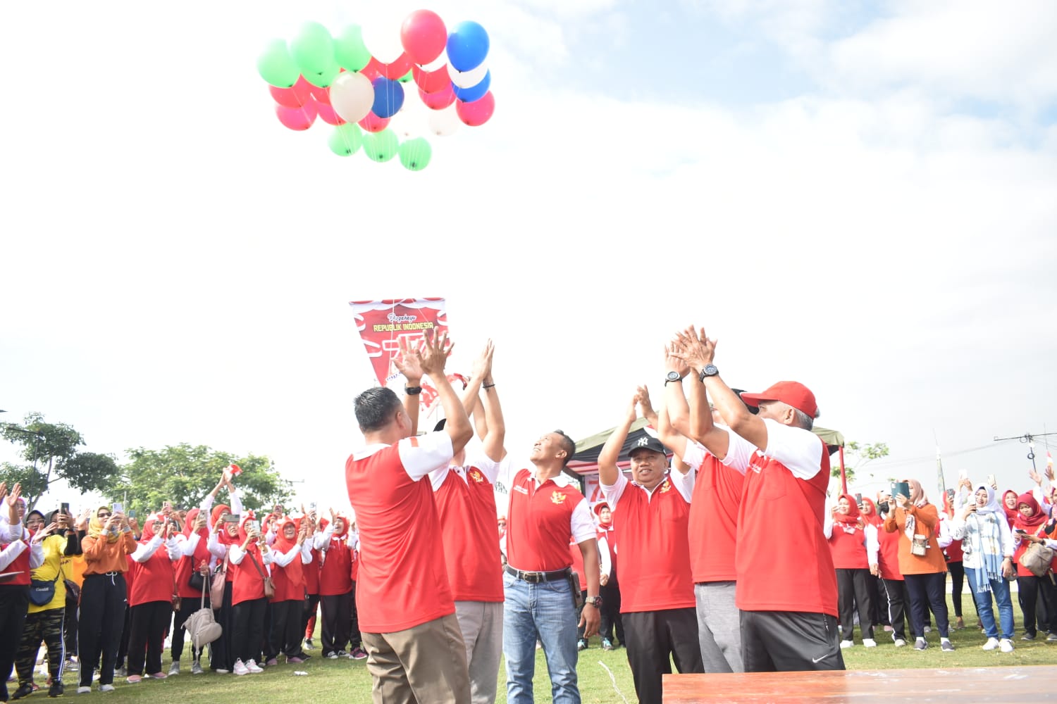 Polsek Ngunut Bersama Forkopimcam dan Korwil UPASP Launching Kegiatan HUT ke-77 RI