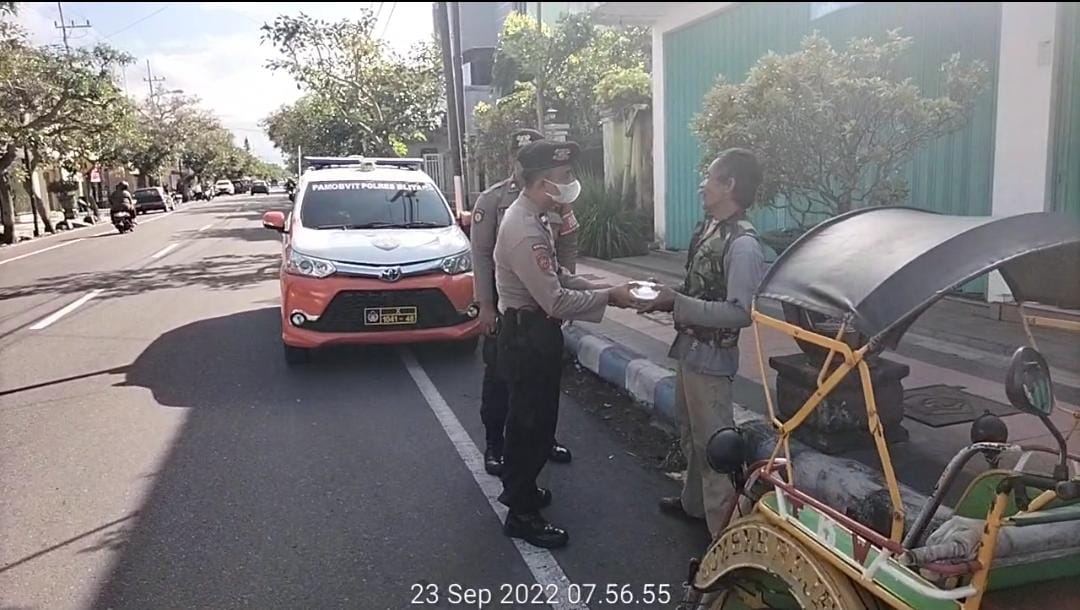 Gerakan Polres Blitar, Layanan Inovasi Berbagi Hadirkan Kepolisian di Tengah Masyarakat