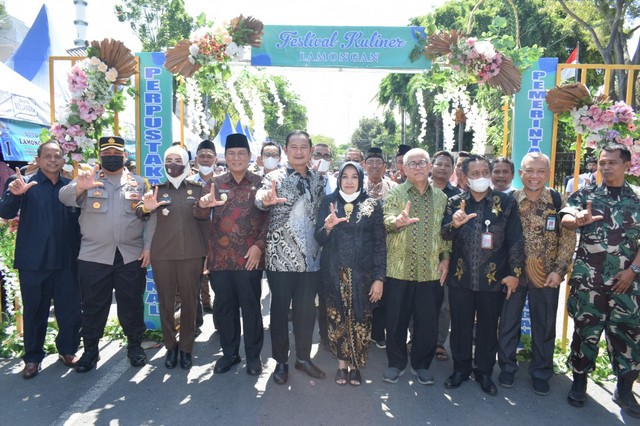 Jaga Eksistensi Kuliner Lamongan, 1000 Porsi Ludes Kurang dari Satu Jam