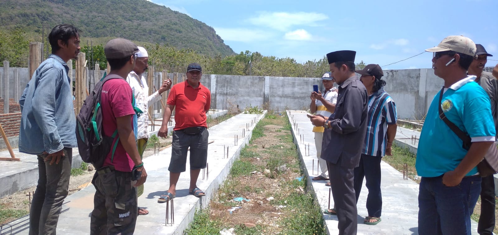 Komisi A DPRD Jember Sidak Pembangunan Pasar-Pujasera Desa Puger Wetan, Ini Hasilnya