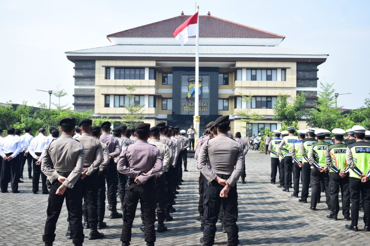 Kapolresta Sidoarjo Pimpin Apel Gelar Pasukan Operasi Zebra