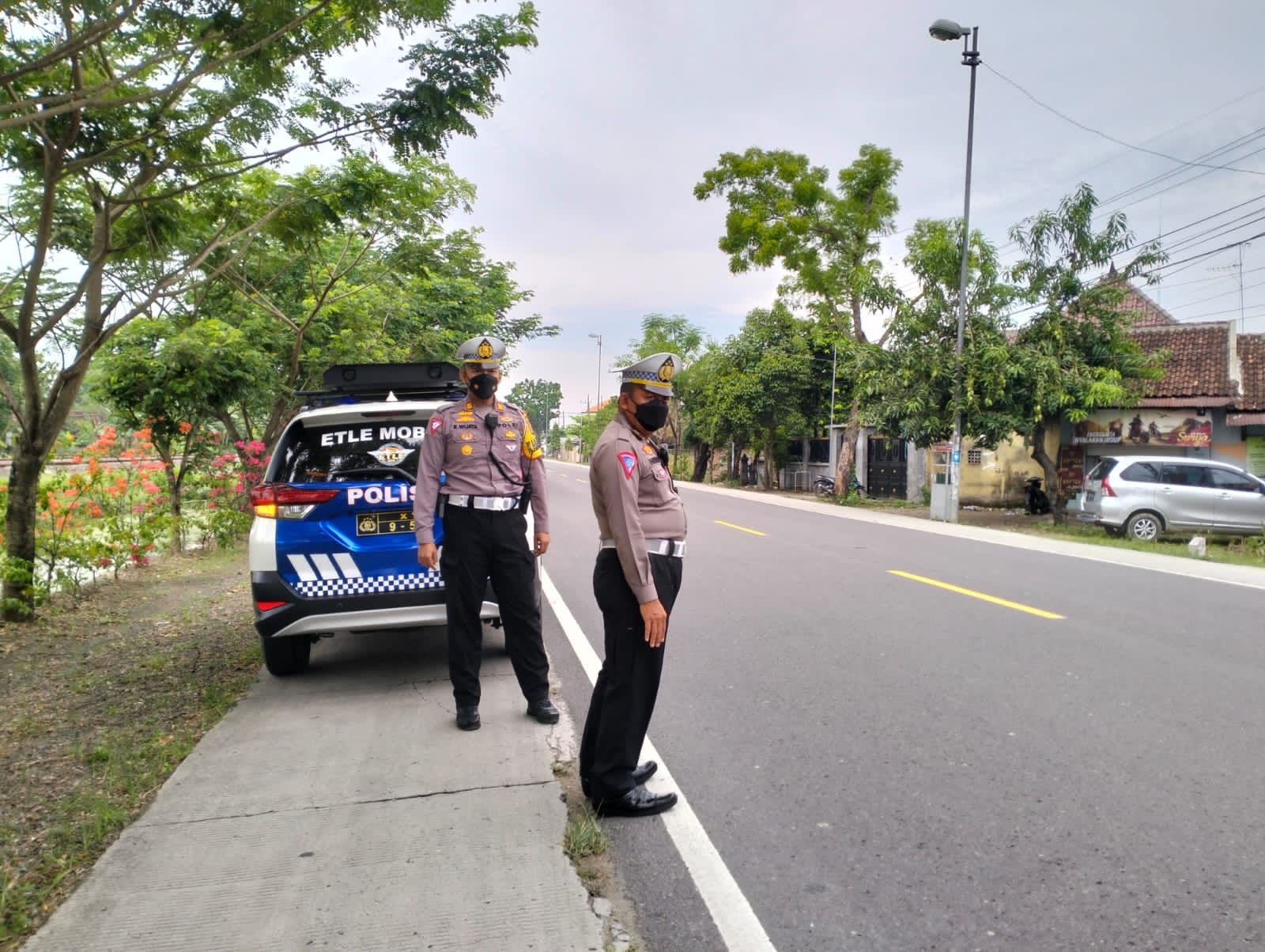 Satlantas Polres Bojonegoro Gelar Patroli Jalan Raya Petakan Titik Black Spot dan Trouble Spot