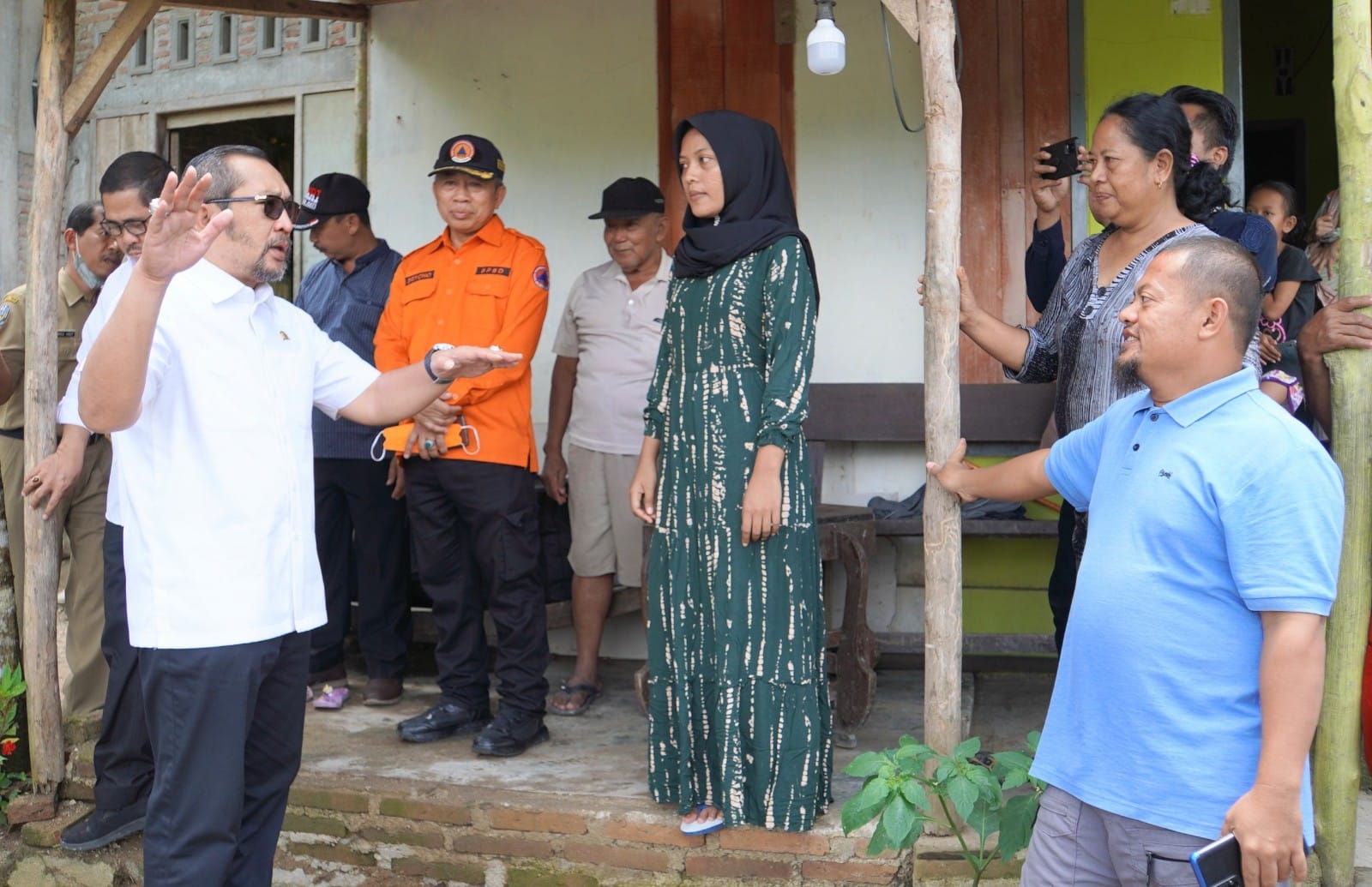 DPRD Jatim Sambangi Korban Banjir Pacitan dan Trenggalek