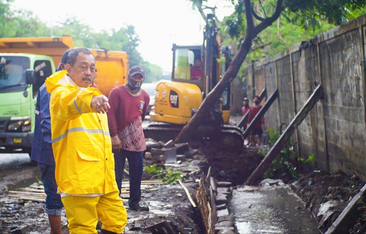 Cuaca Ekstrem, Wawali Surabaya Minta Masyarakat Waspada