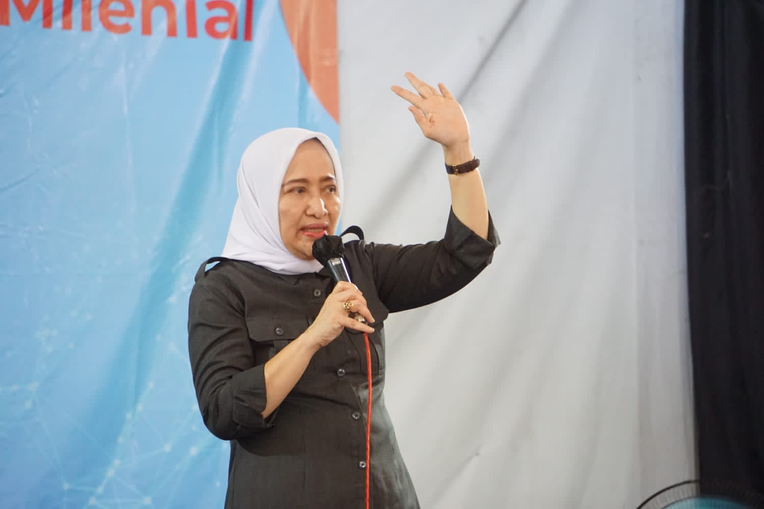 Bupati Anna Muawanah Raih Tiga Penghargaaan dari Menteri Desa PDTT
