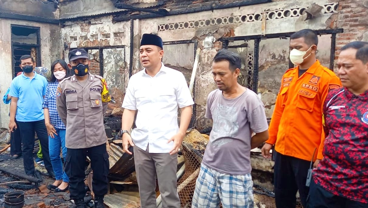 Rumah Dilalap Api, Wali Kota Surabaya Pastikan Intervensi 45 Warga Kedondong Kidul II