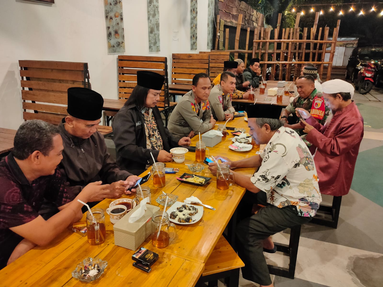 Ngopi Bareng untuk Wonoayu Kondusif