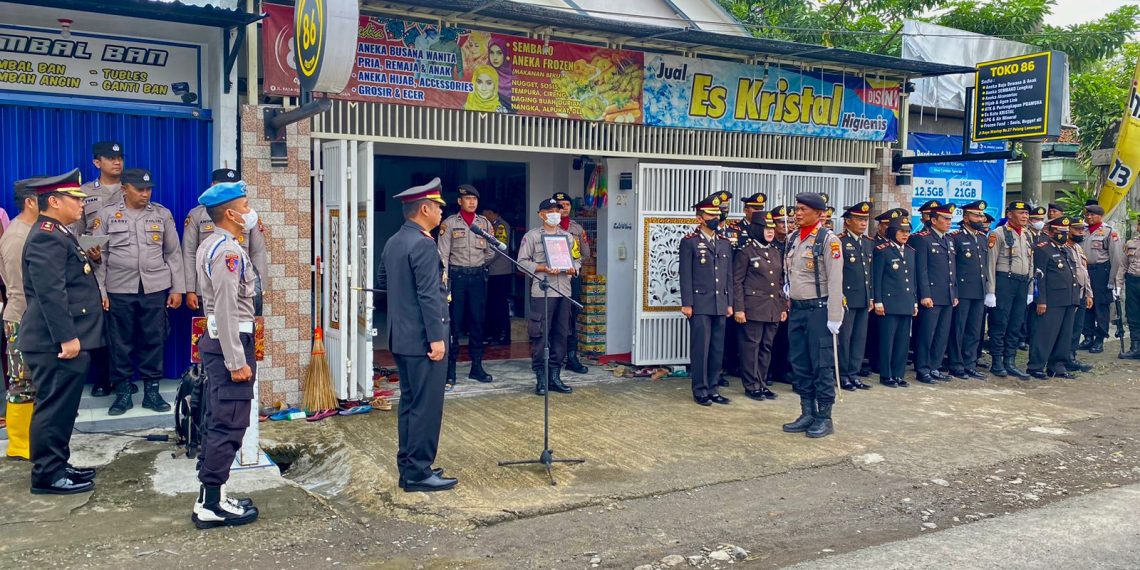 Kasat Intelkam Wafat, Kapolres Lamongan Beri Penghormatan Terakhir