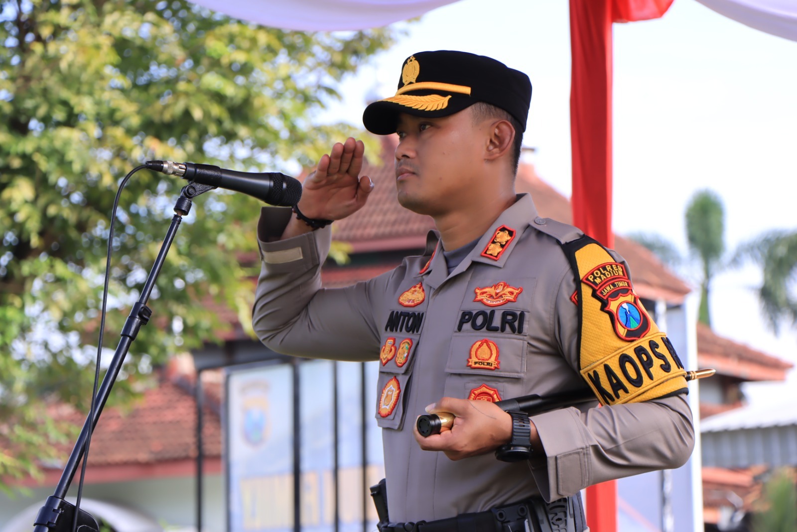 Kapolres Madiun Pimpin Apel Gelar Pasukan Operasi Keselamatan Semeru 2023