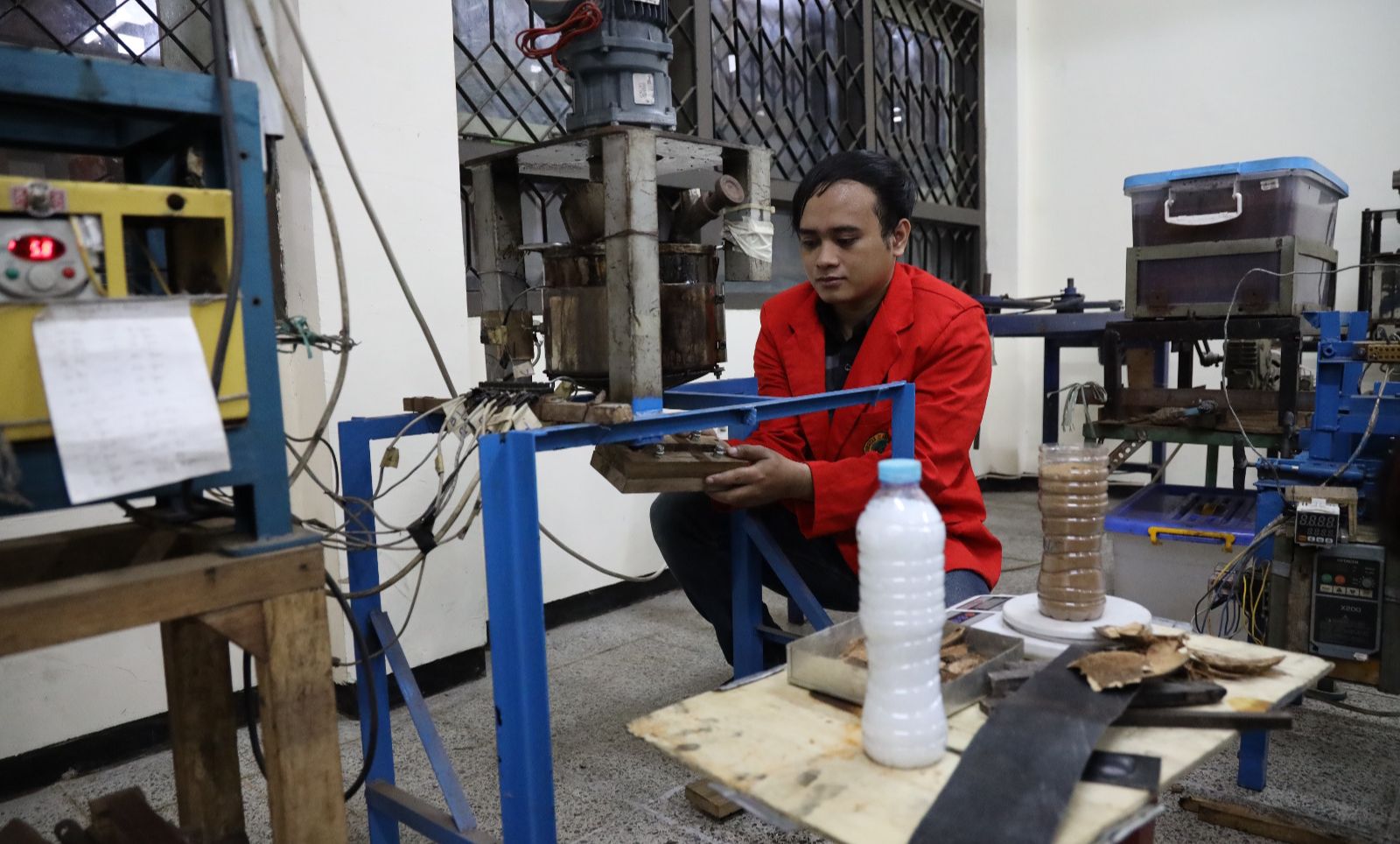 Mahasiswa Untag Surabaya Temukan Material Komposit dari Tempurung Kelapa