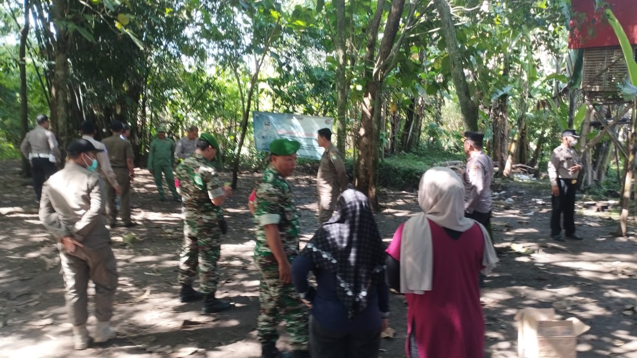 Lokasi Judi Sabung Ayam Didatangi Petugas Gabungan