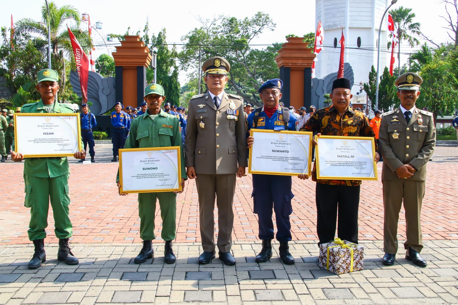 Jaga Kondusifitas Lamongan, Bupati Yes Apresiasi Kinerja Satpol PP, Satpam, dan PMK