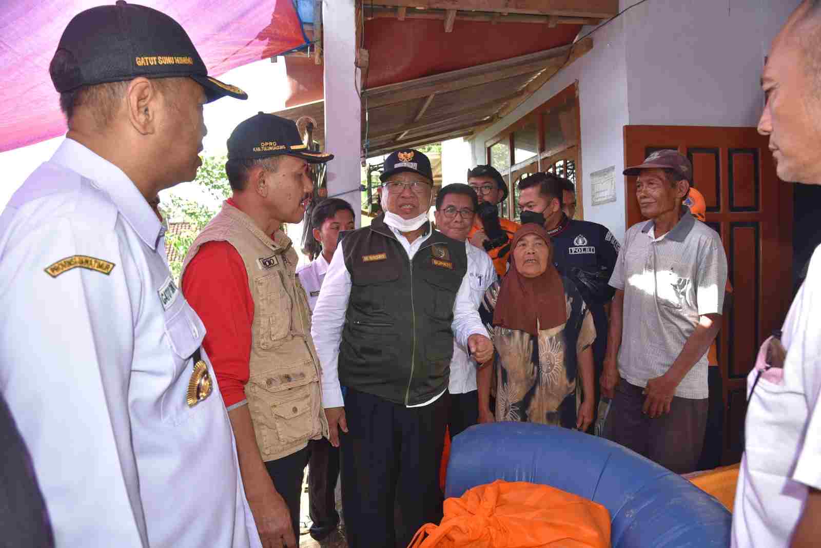 Bupati Maryoto Bersama Forkopimda Tulungagung Kunjungi Lokasi Longsor di Pagerwojo