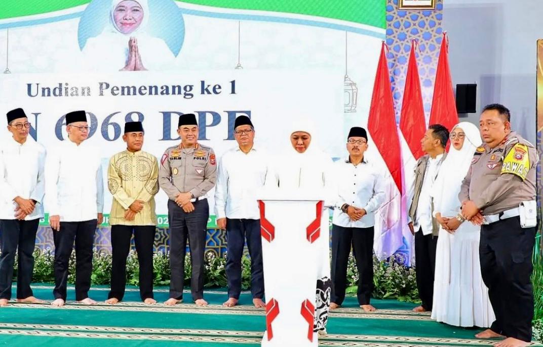 Patuh Pajak, Pemprov Jatim Beri Hadiah Umrah