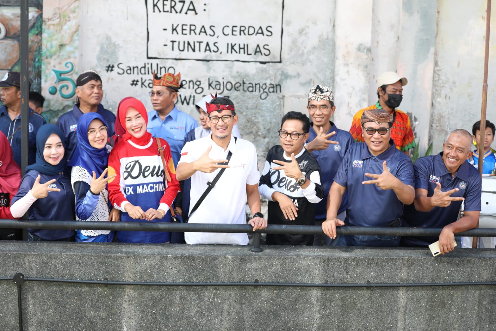 Bersama Wali Kota Sutiaji, Menparekraf Sandiaga Kunjungi Kampung Heritage Kayutangan