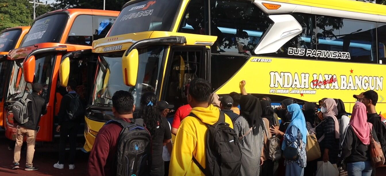 Balik Mudik Bareng Polres Gresik, 4 Bus Berangkat Menuju Semarang dan Jakarta