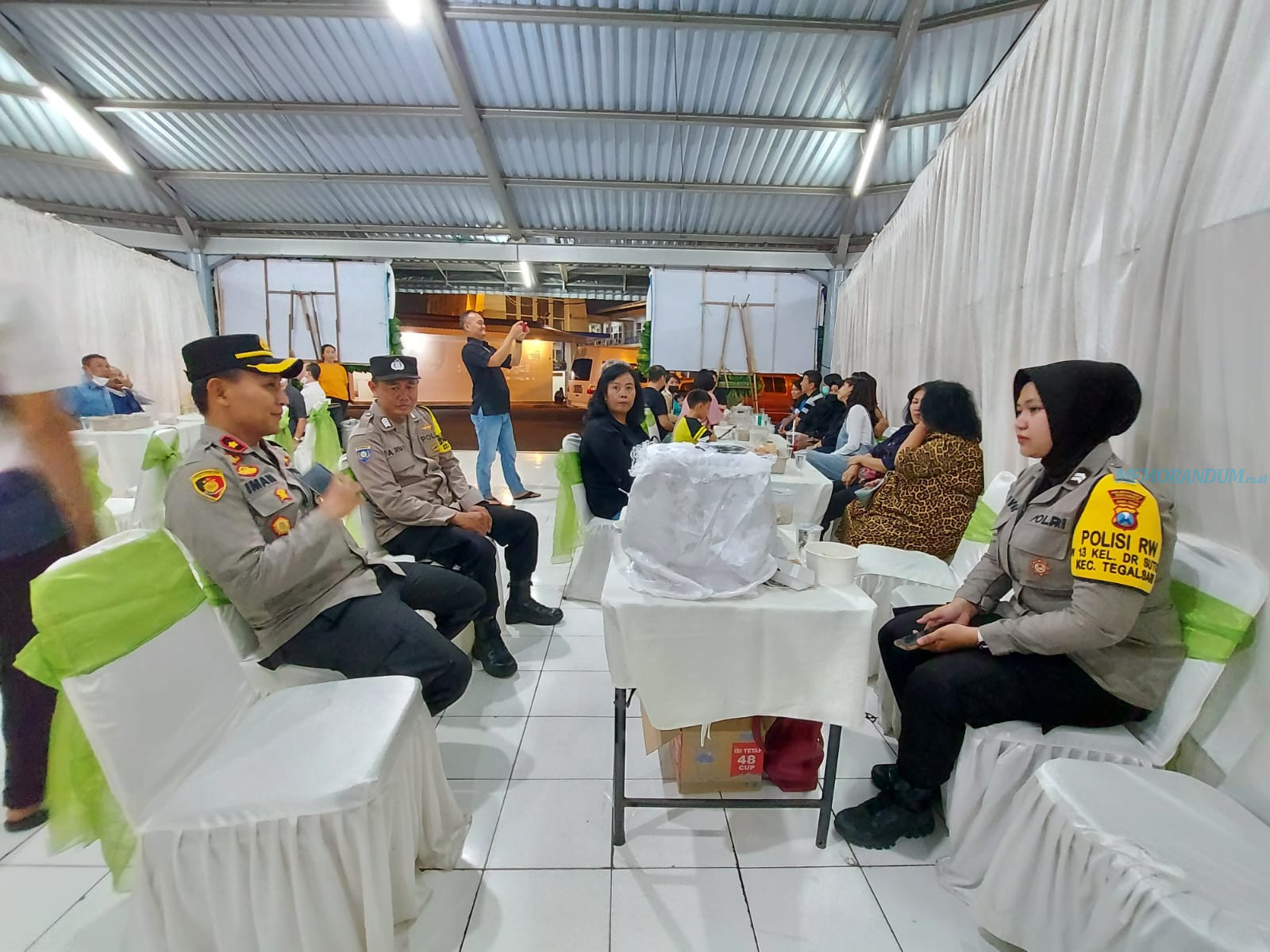 Turut Belasungkawa, Polisi RW Tegalsari Sambang Rumah Duka Warga