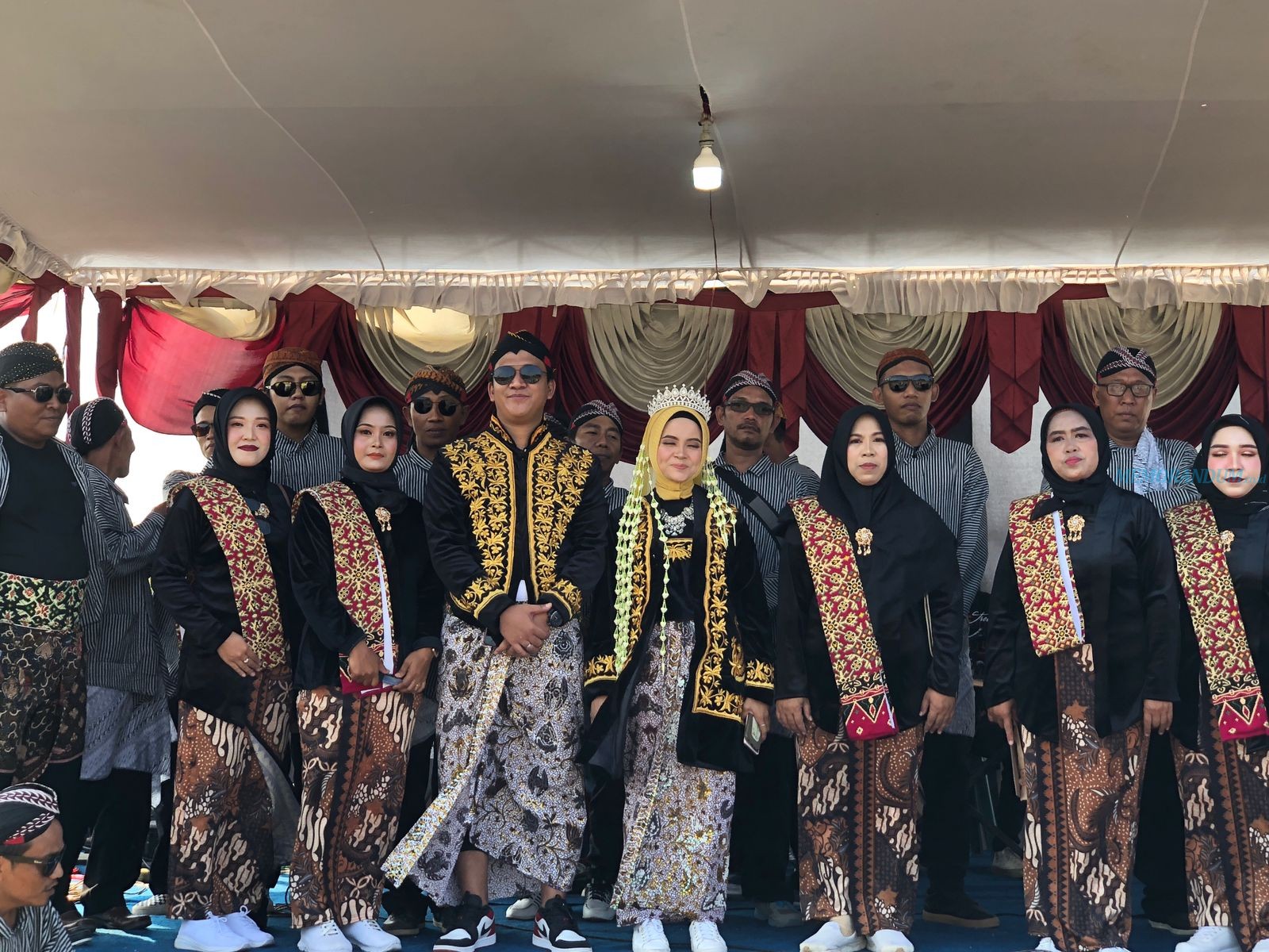 14 Budaya Nusantara Warnai Karnaval Perdana Desa Kalipadang Gresik