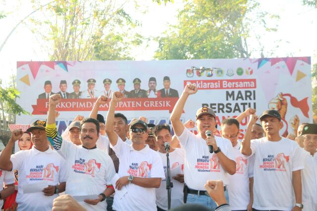 Warga Gresik Bersatu Membangun Indonesia