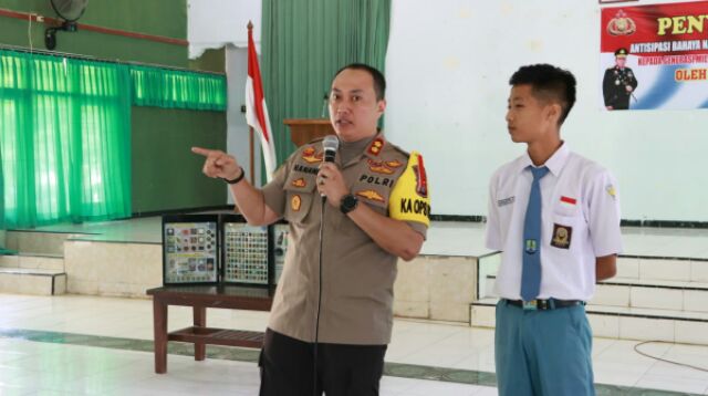 Ajak Kaum milenial Jauhi Narkoba Ala AKBP Nanang Haryono