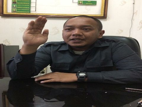 Tiga Dewan Kembali Mangkir