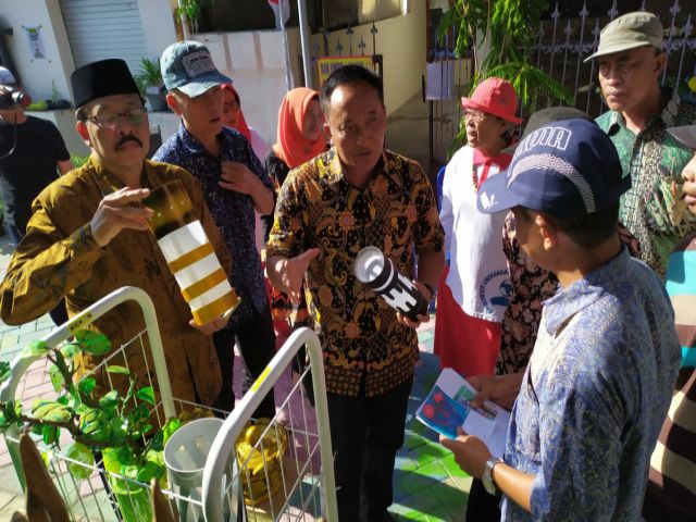 Jadikan Surabaya Smart  City, Warga Manukan Kulon Diedukasi