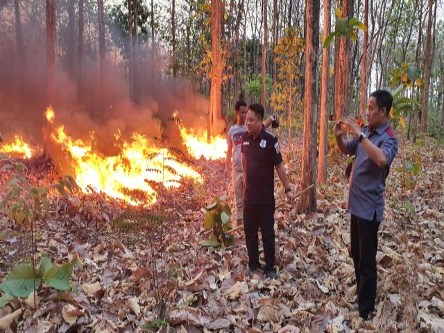 Polres Lamongan Gelar Simulasi Penanganan Kebakaran Hutan