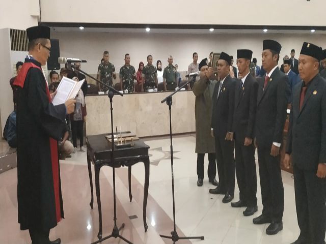 Rapat Paripurna DPRD Jember Tetapkan M Itqon Syauqi Ketua Definitif