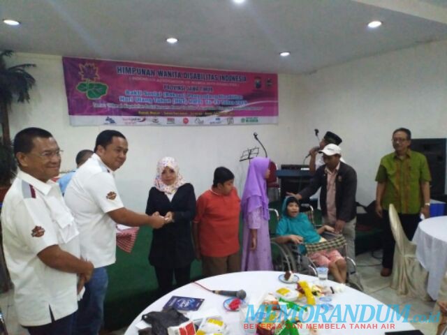 HDCI Beri Bantuan Dana Tunai Kepada Wanita Disabilitas