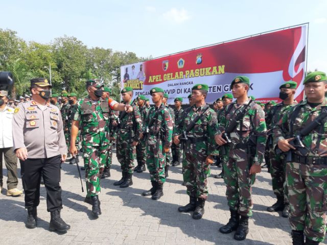 Ratusan Personel Gabungan Amankan Kunjungan Presiden di Gresik