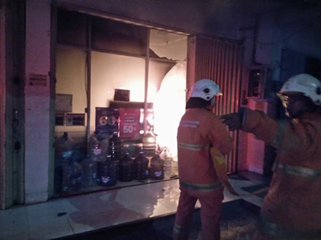 Korsleting, Minimarket Jalan Ir Soekarno Terbakar