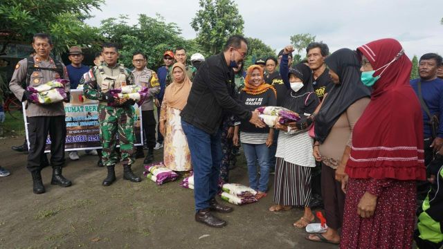 Forkopimcam Ngantru Gelar Baksos di Lokasi TMMD Ke -115